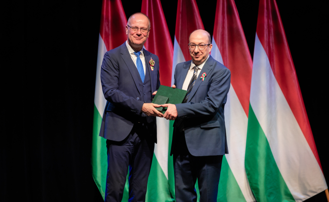 Rangos állami kitüntetés Michalkó Gábornak